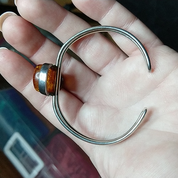 Vintage Baltic honey Amber sterling silver cuff bracelet adjustable - Picture 9 of 17